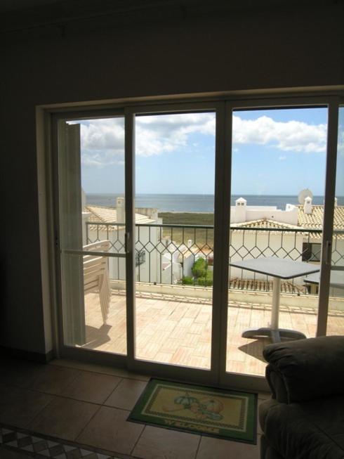 Willa Casa Da Praia Para Ferias - Vila Pinheiro - Vivenda Johanna Lagos Zewnętrze zdjęcie